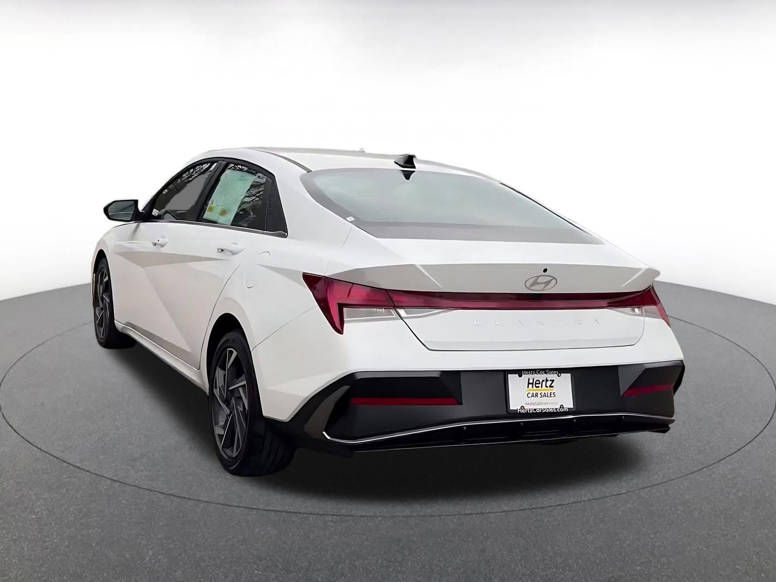 Thumbnail: 2025 Hyundai Elantra - 11