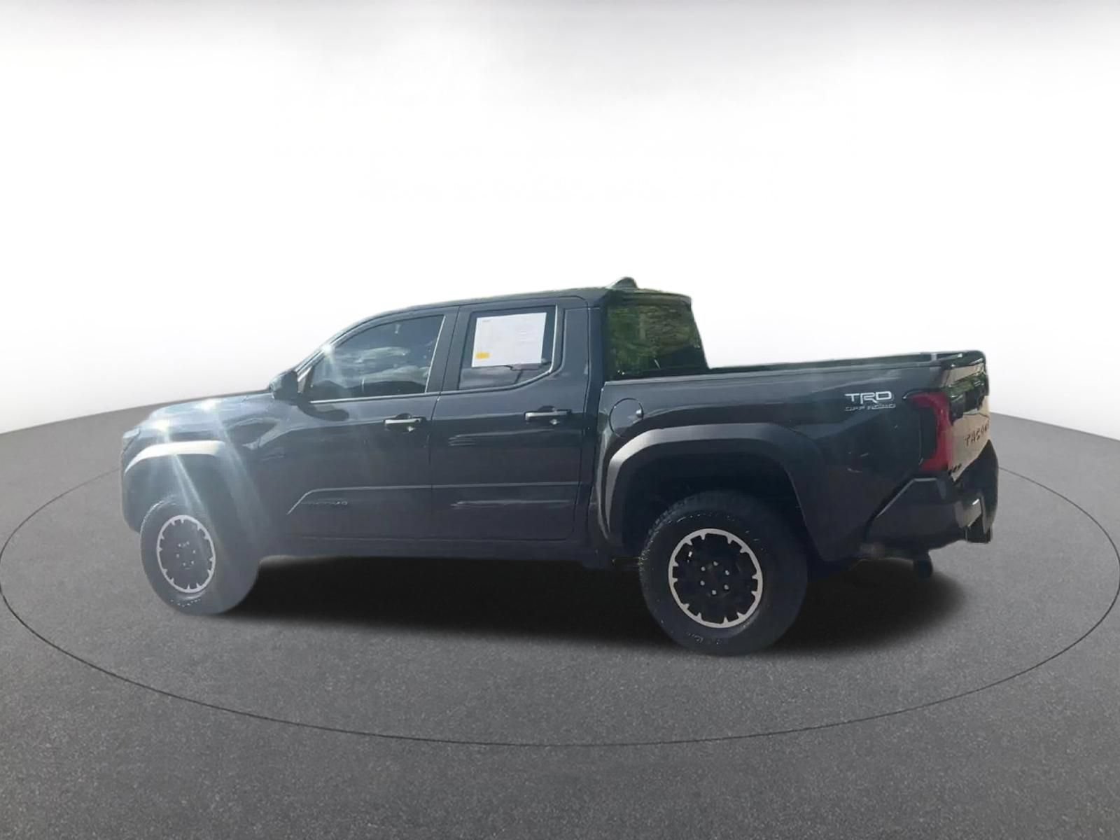 Thumbnail: 2025 Toyota Tacoma - 9