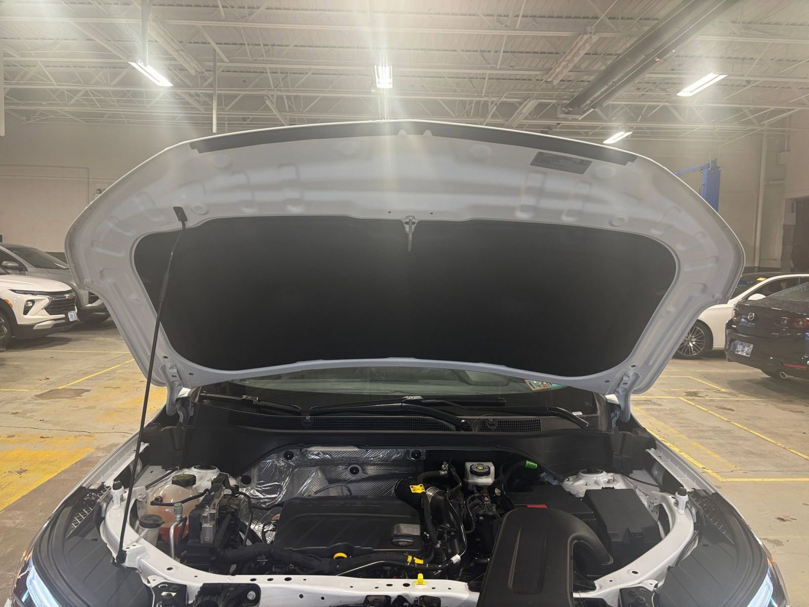 Thumbnail: 2025 Chevrolet Trax - 31