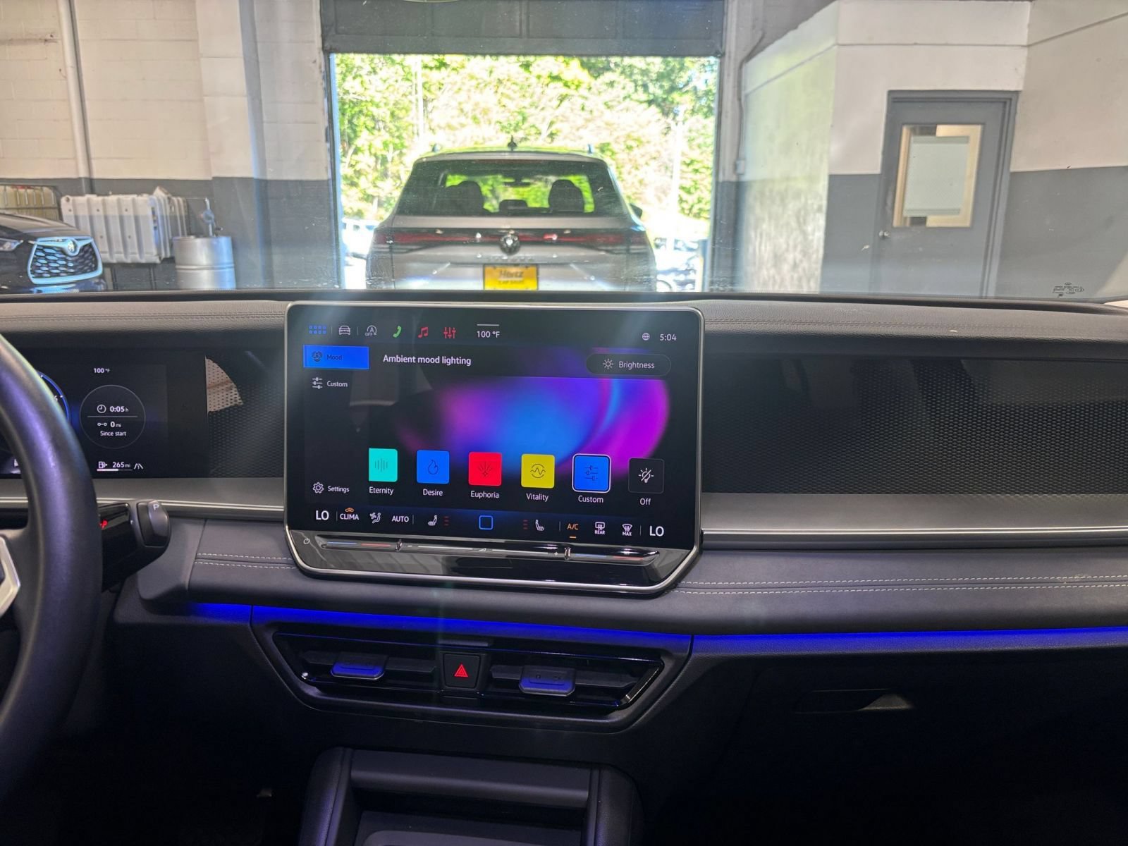 Thumbnail: 2026 Volkswagen Tiguan - 16
