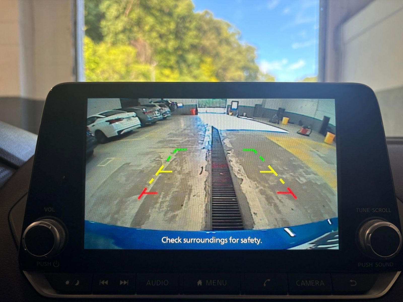 Thumbnail: 2024 Nissan Sentra - 17