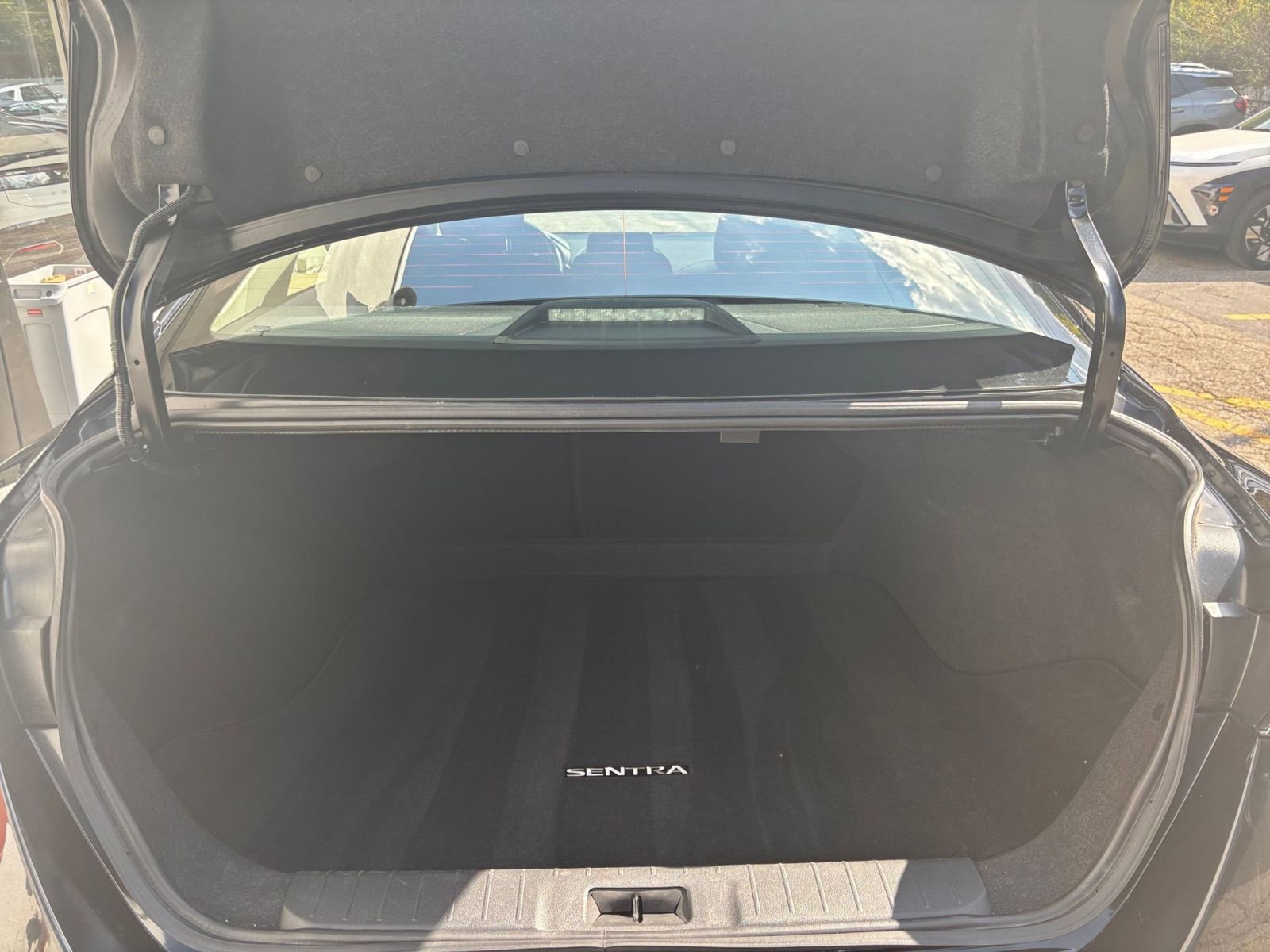 Thumbnail: 2024 Nissan Sentra - 29