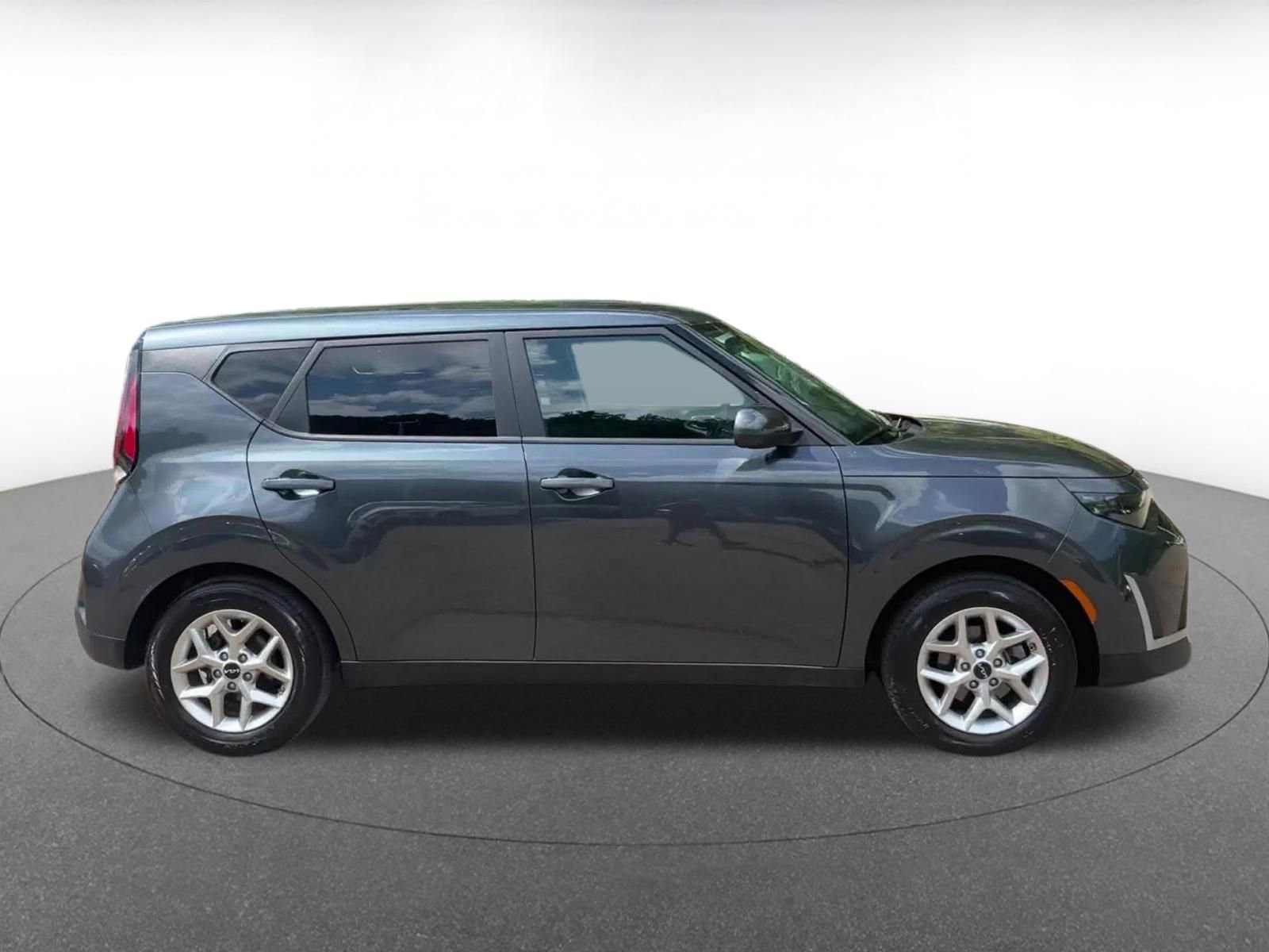 Thumbnail: 2025 Kia Soul - 16