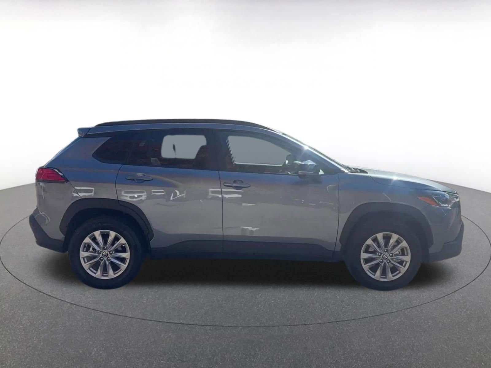 Thumbnail: 2025 Toyota Corolla Cross - 16