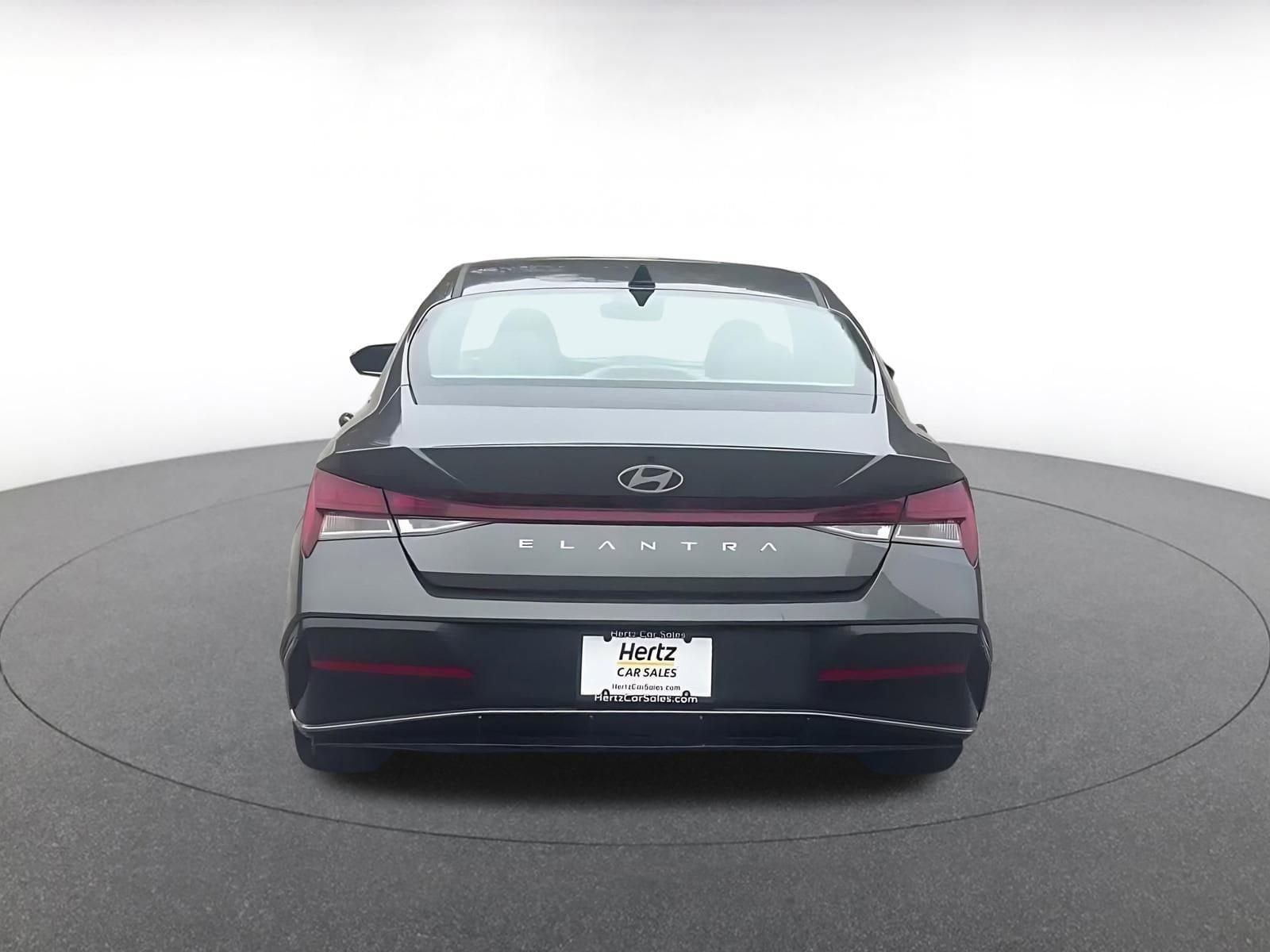 Thumbnail: 2025 Hyundai Elantra - 12