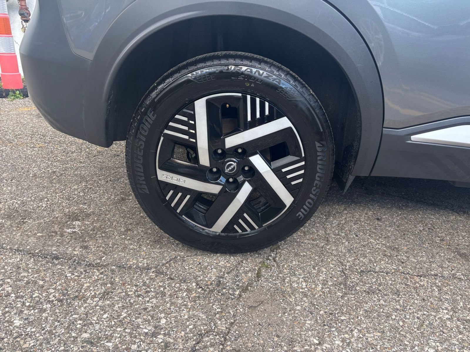 Thumbnail: 2026 Nissan Kicks - 28
