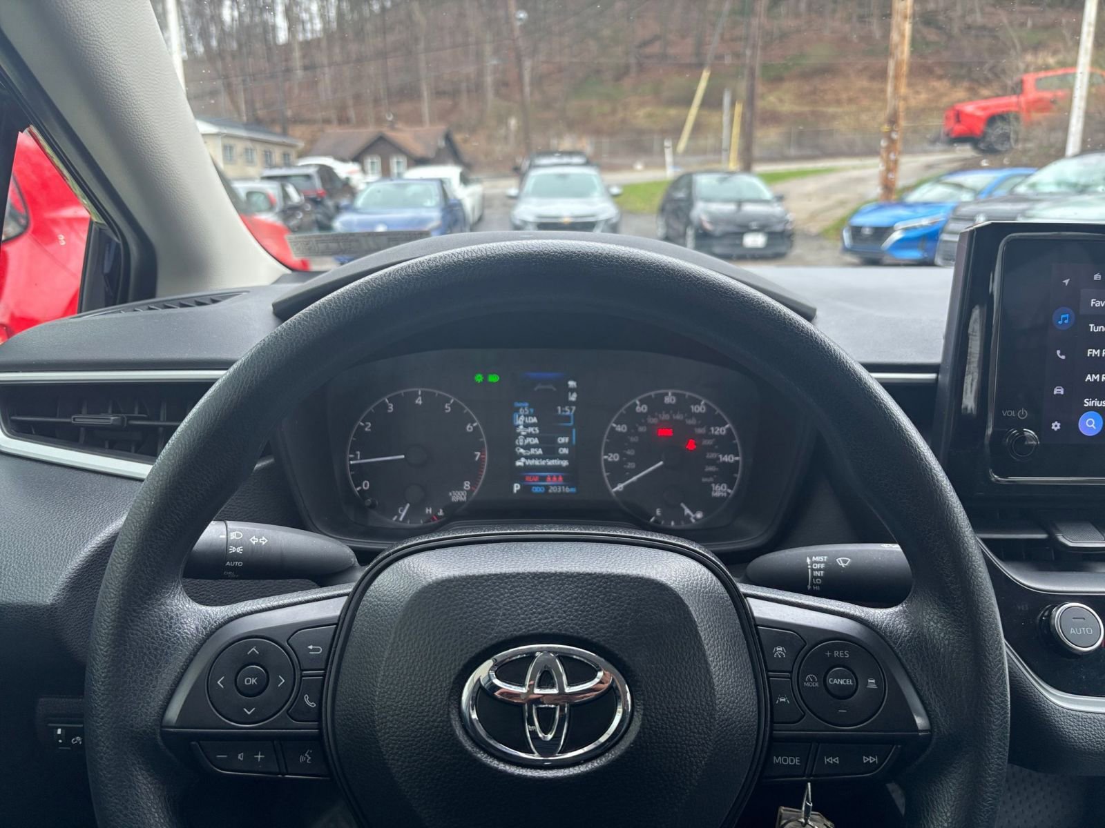 Thumbnail: 2025 Toyota Corolla - 27