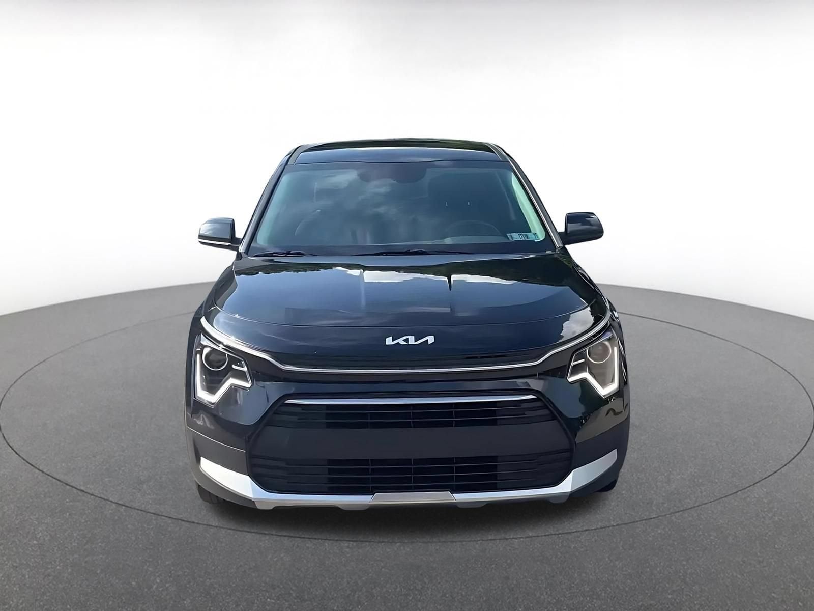 Thumbnail: 2026 Kia Niro - 4