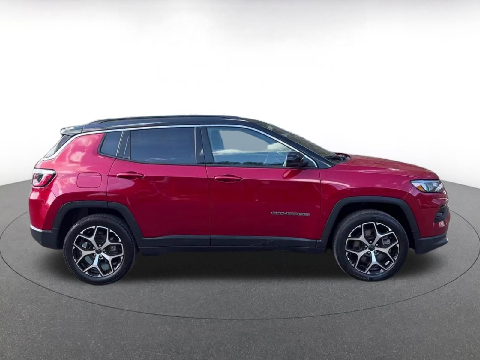 Thumbnail: 2025 Jeep Compass - 14