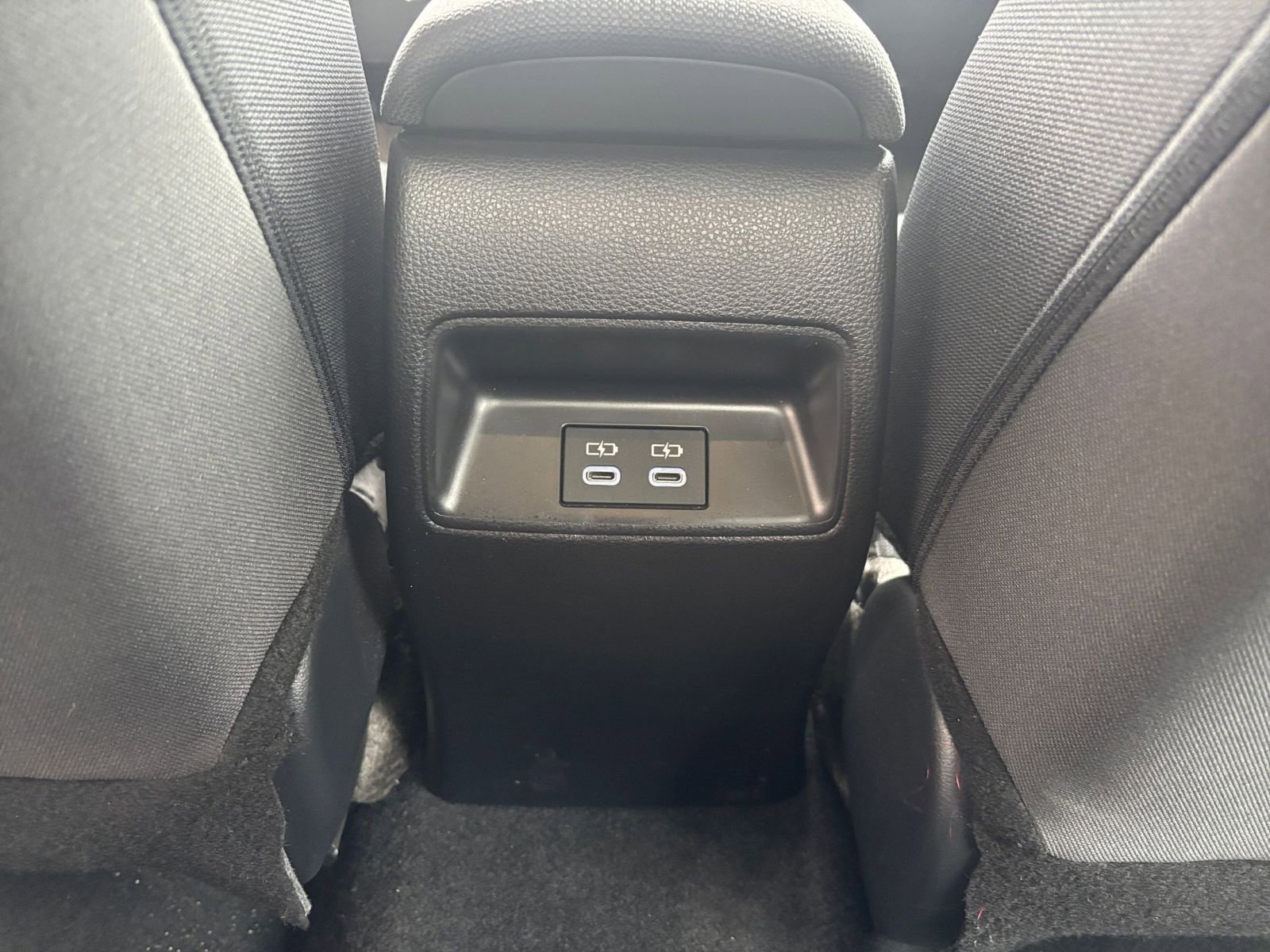 Thumbnail: 2025 Toyota Corolla - 22