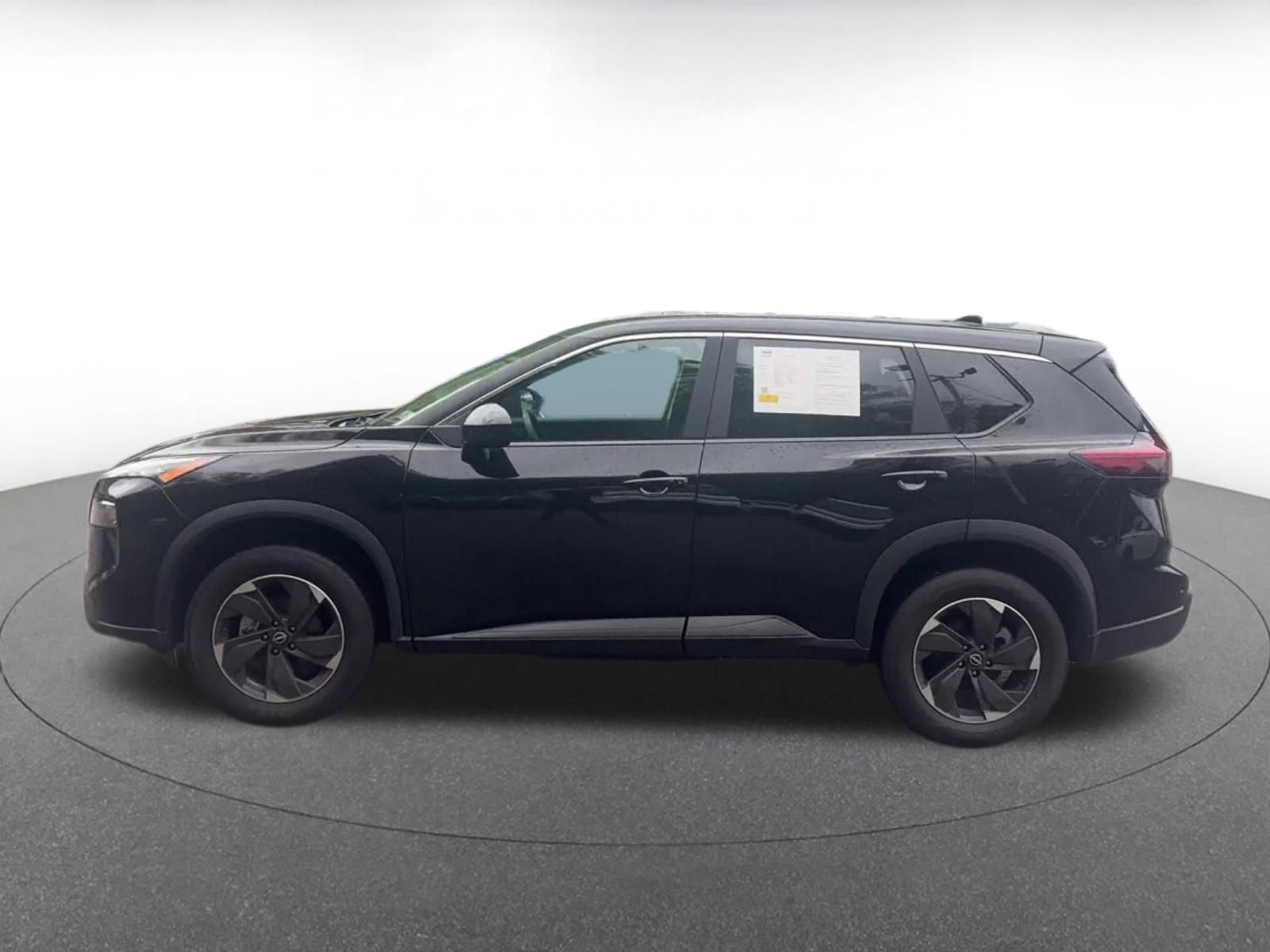 Thumbnail: 2025 Nissan Rogue - 9