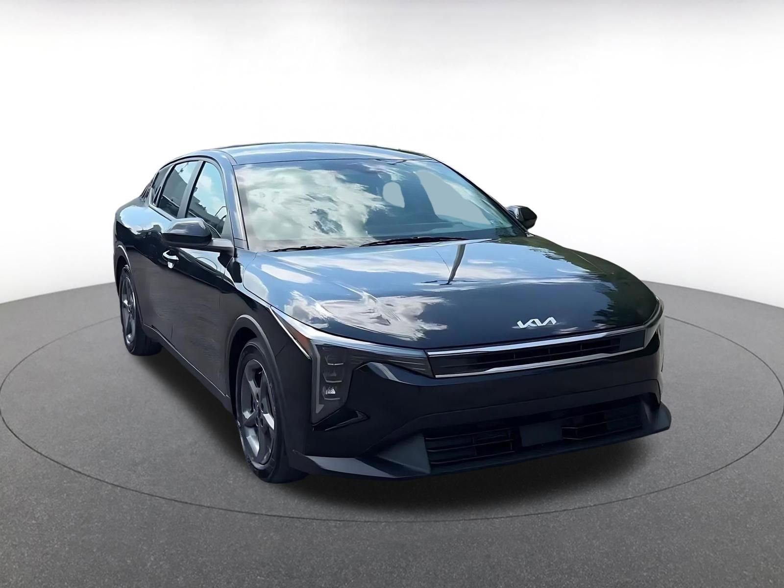 Thumbnail: 2025 Kia K4 - 3