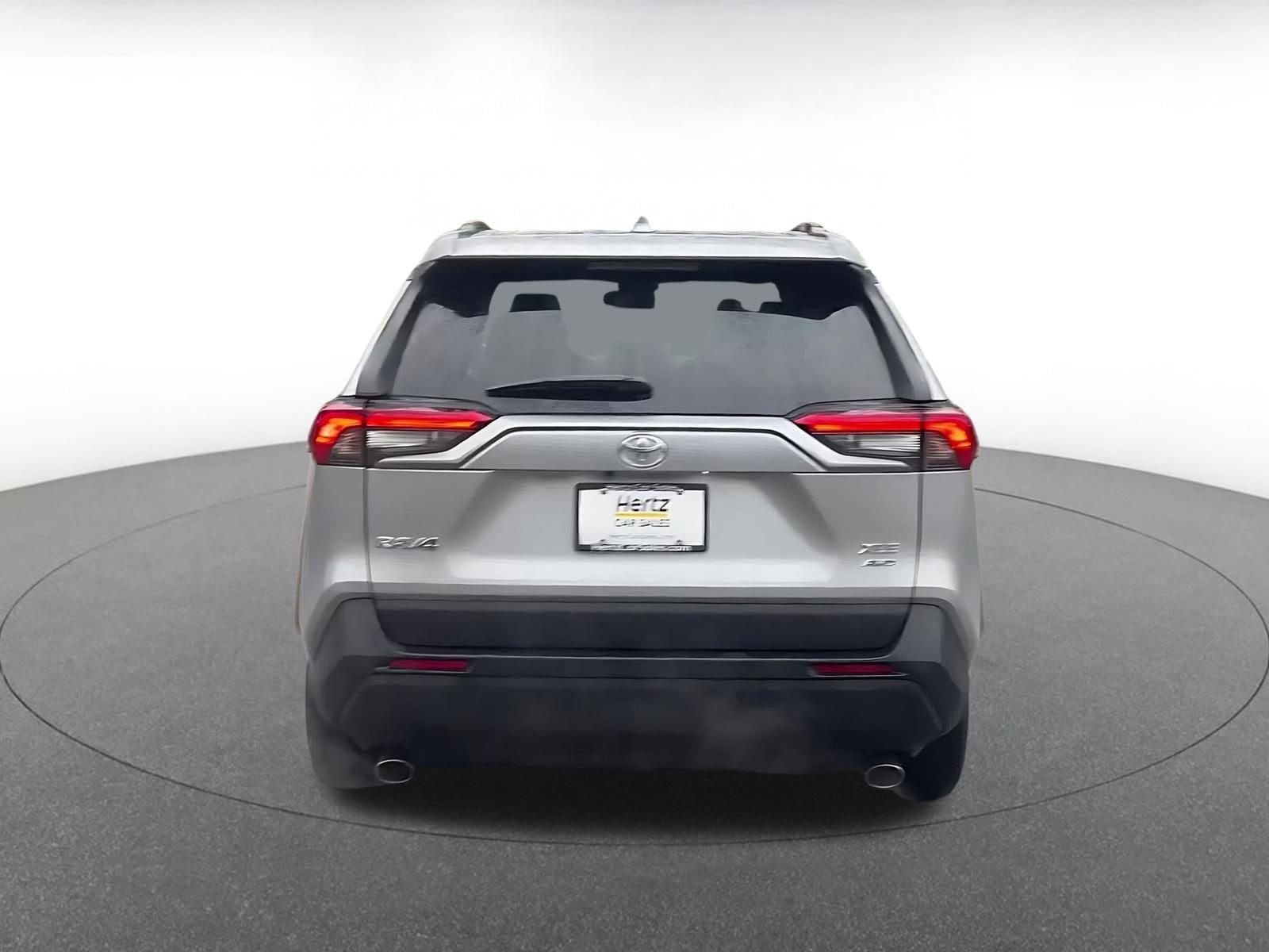 Thumbnail: 2025 Toyota RAV4 - 12