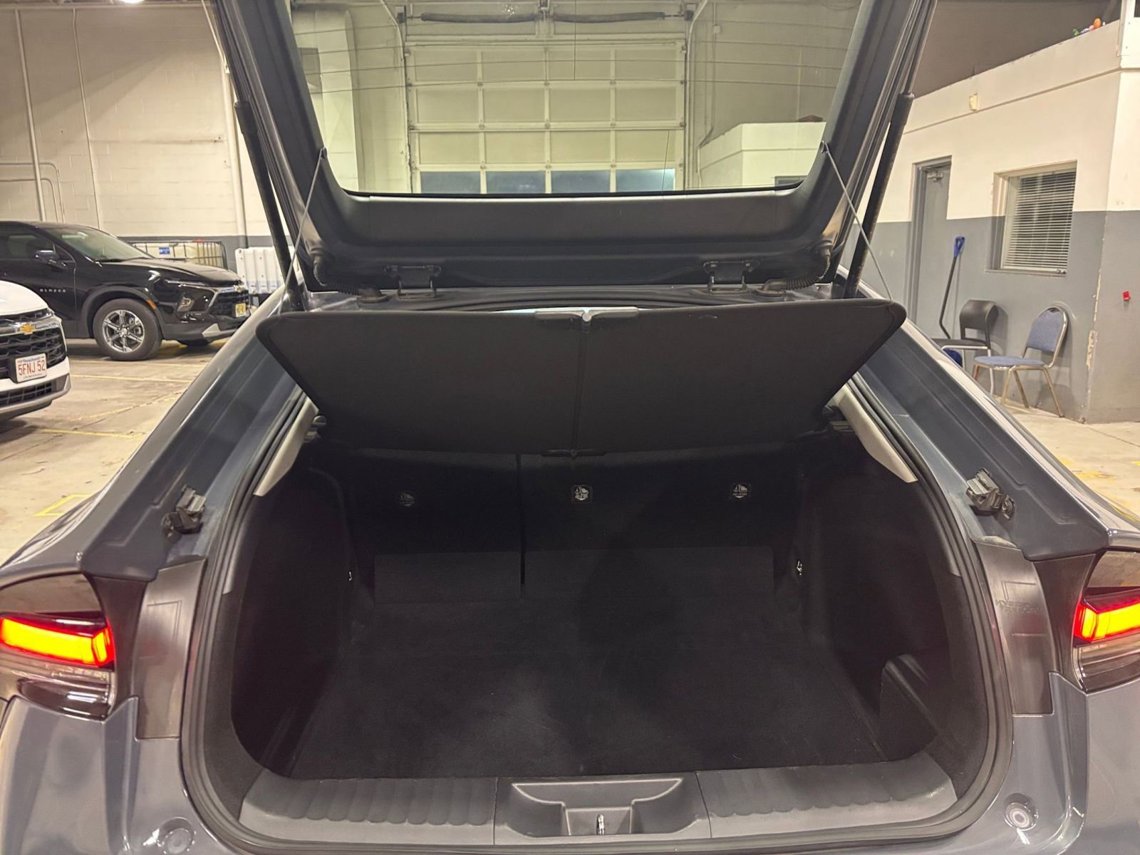 Thumbnail: 2025 Toyota Prius - 29