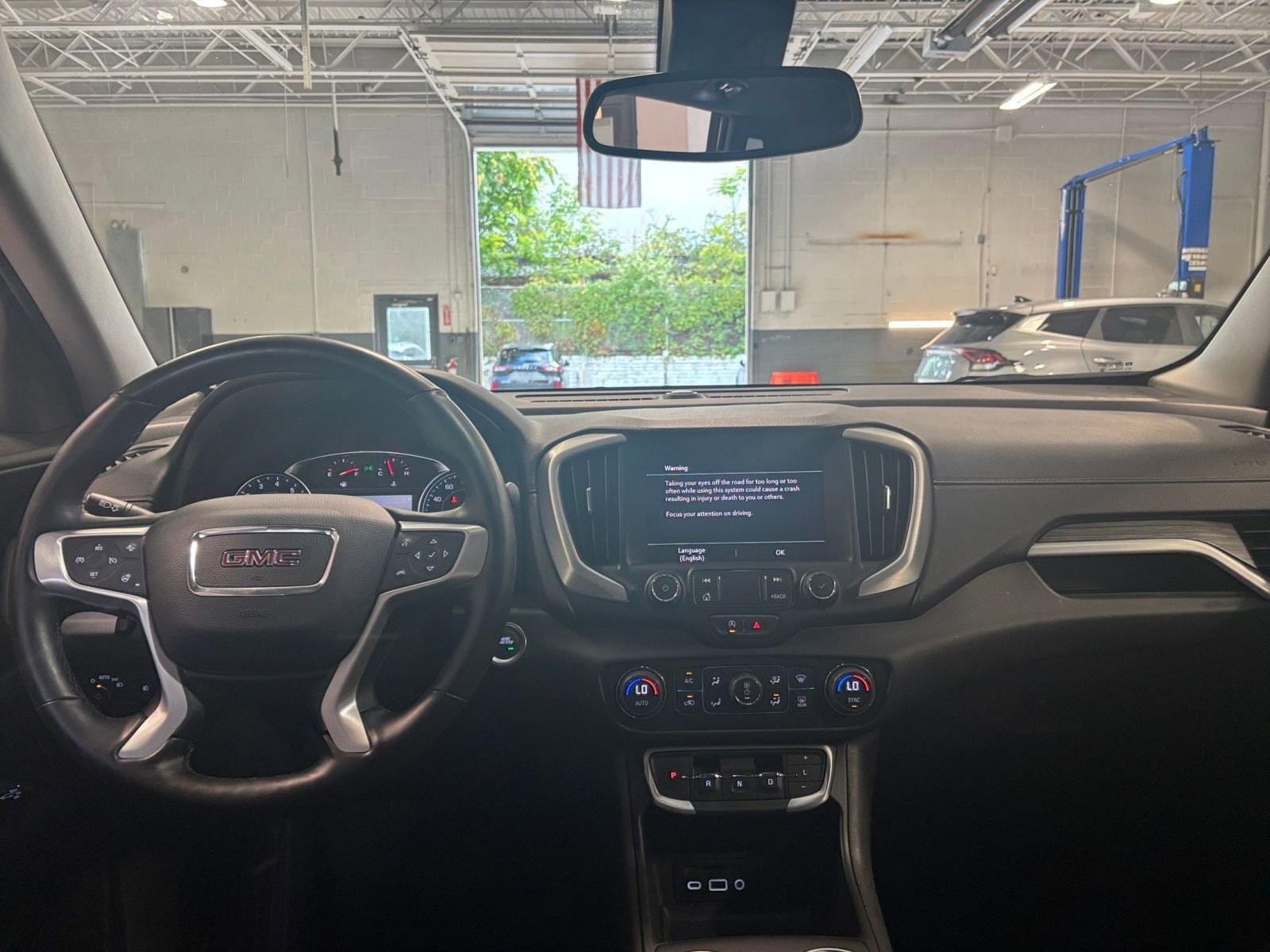 Thumbnail: 2024 GMC Terrain - 35