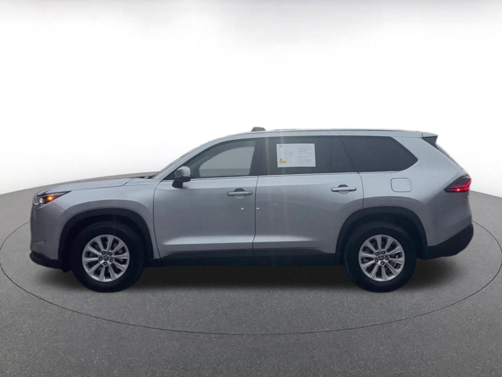 Thumbnail: 2025 Toyota Grand Highlander - 9