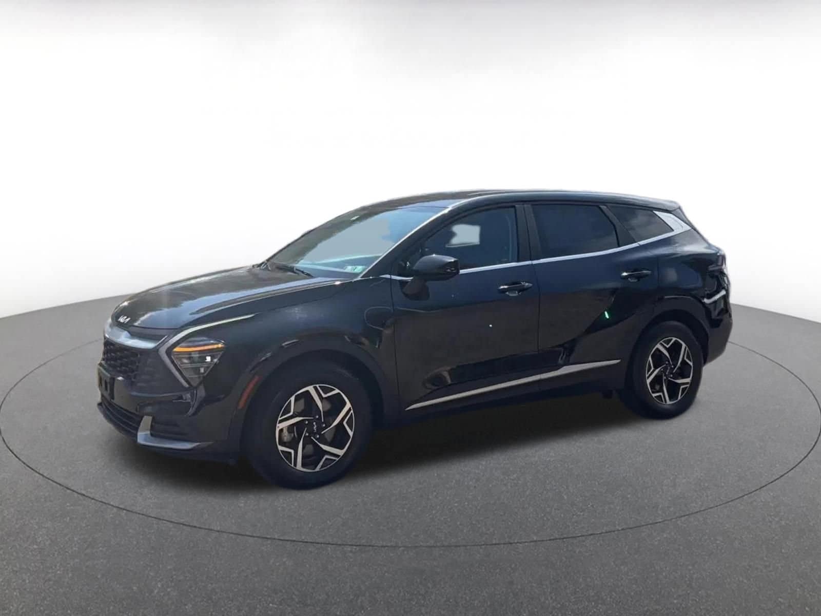 Thumbnail: 2025 Kia Sportage - 8