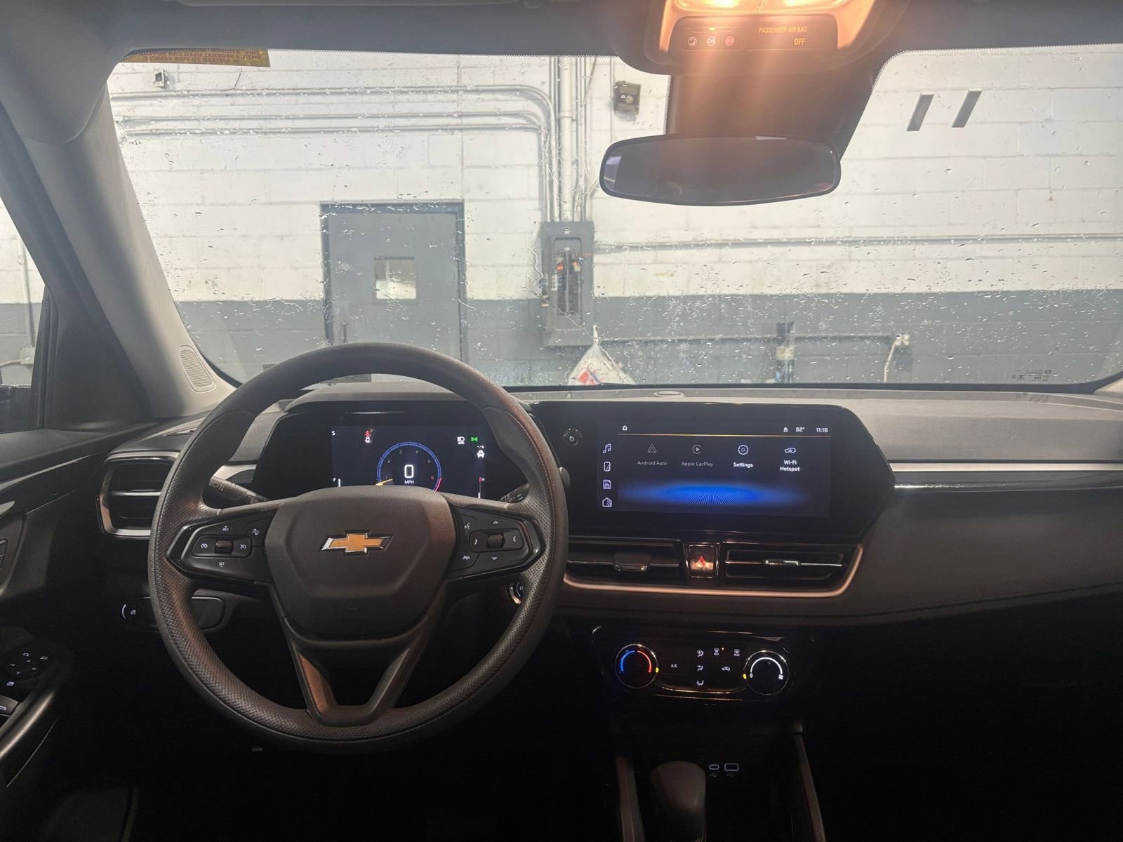 Thumbnail: 2025 Chevrolet TrailBlazer - 32