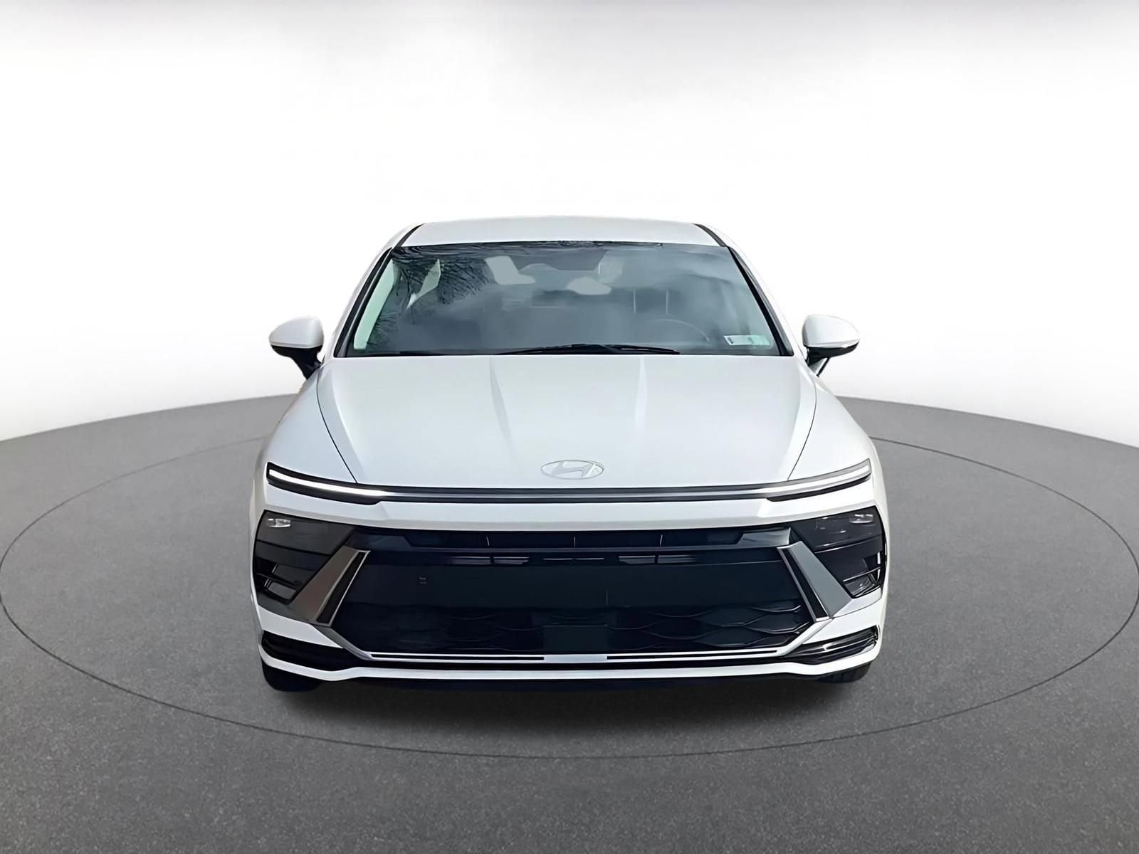 Thumbnail: 2025 Hyundai Sonata - 4