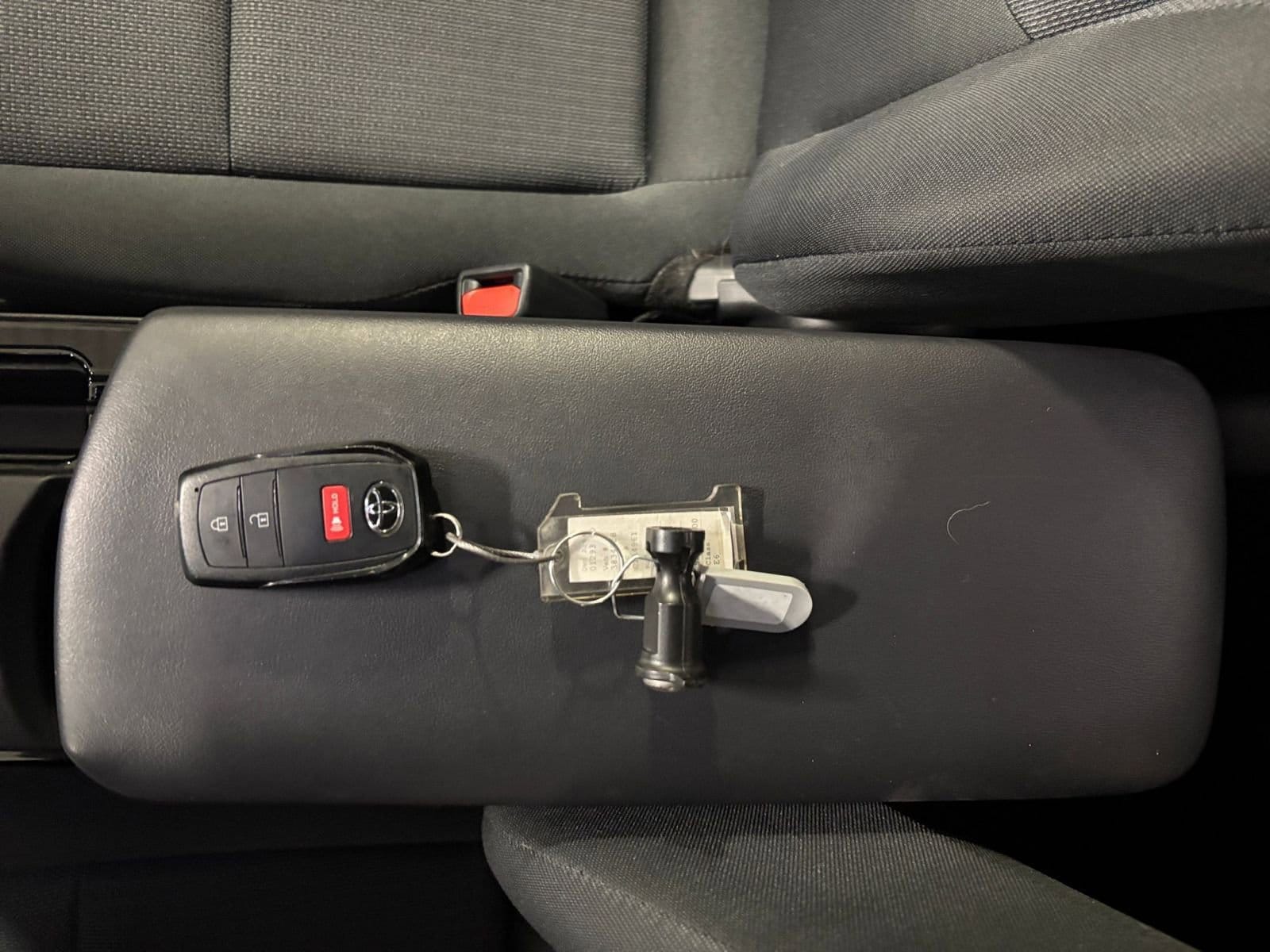 Thumbnail: 2025 Toyota Prius - 22