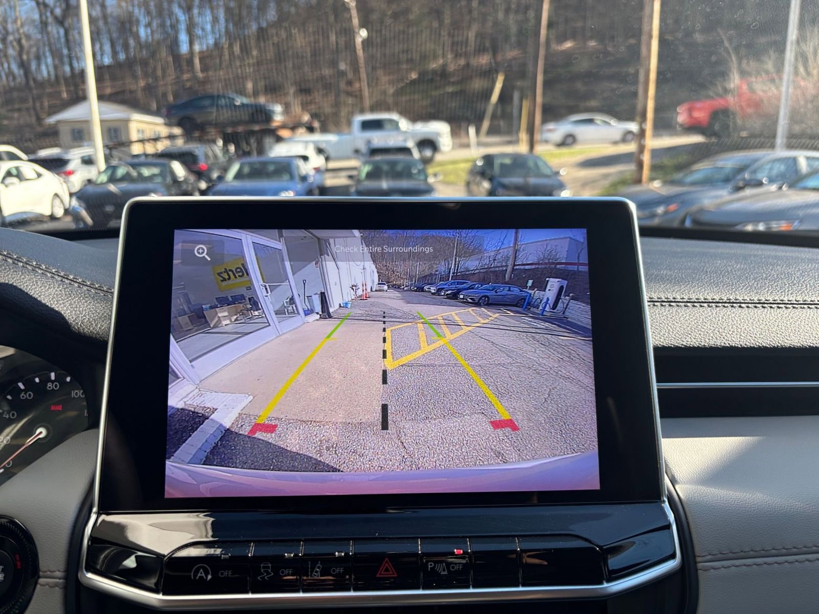 Thumbnail: 2025 Jeep Compass - 24