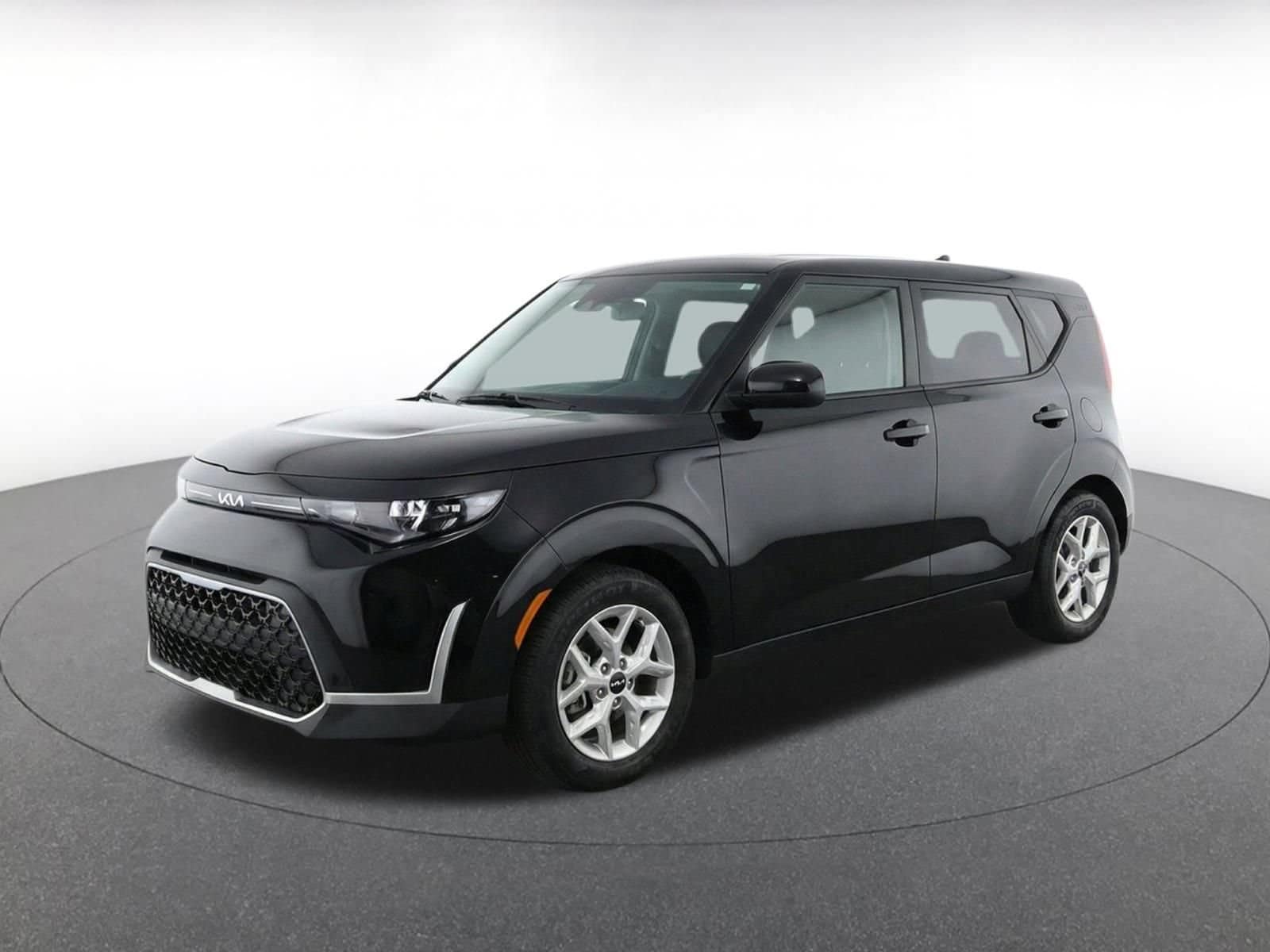 Thumbnail: 2025 Kia Soul - 3