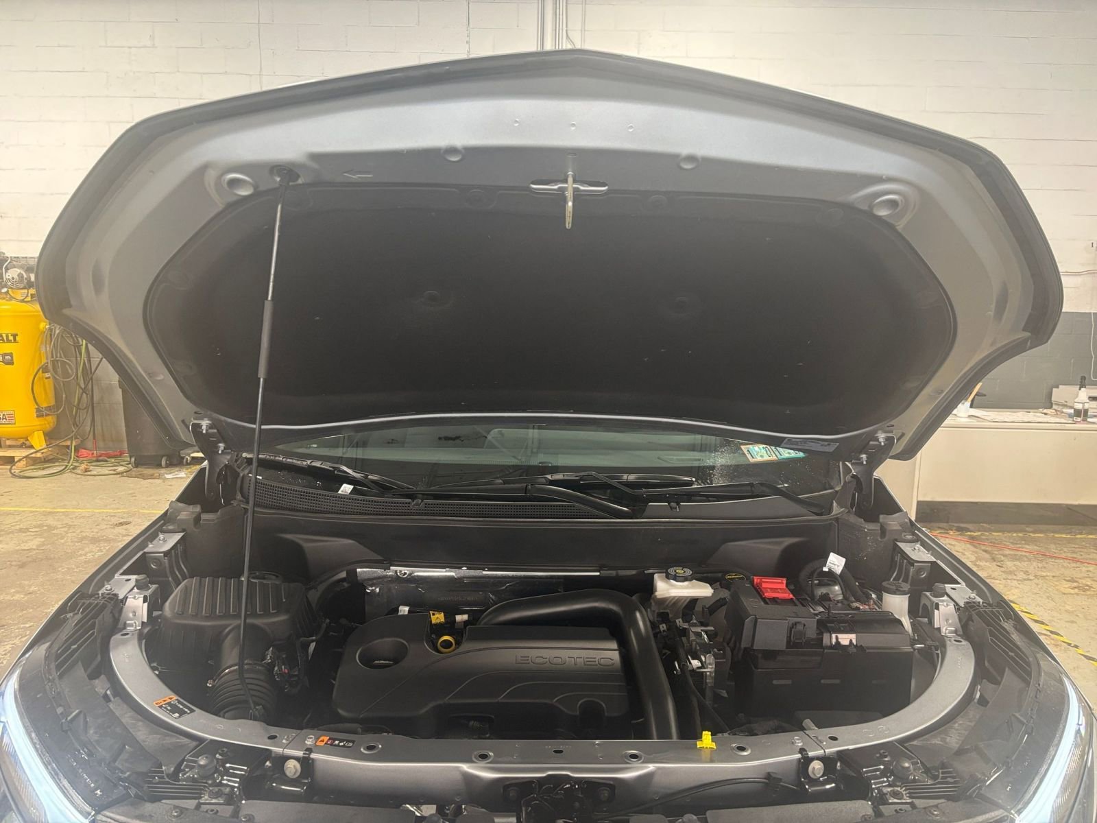 Thumbnail: 2025 Chevrolet Equinox - 32