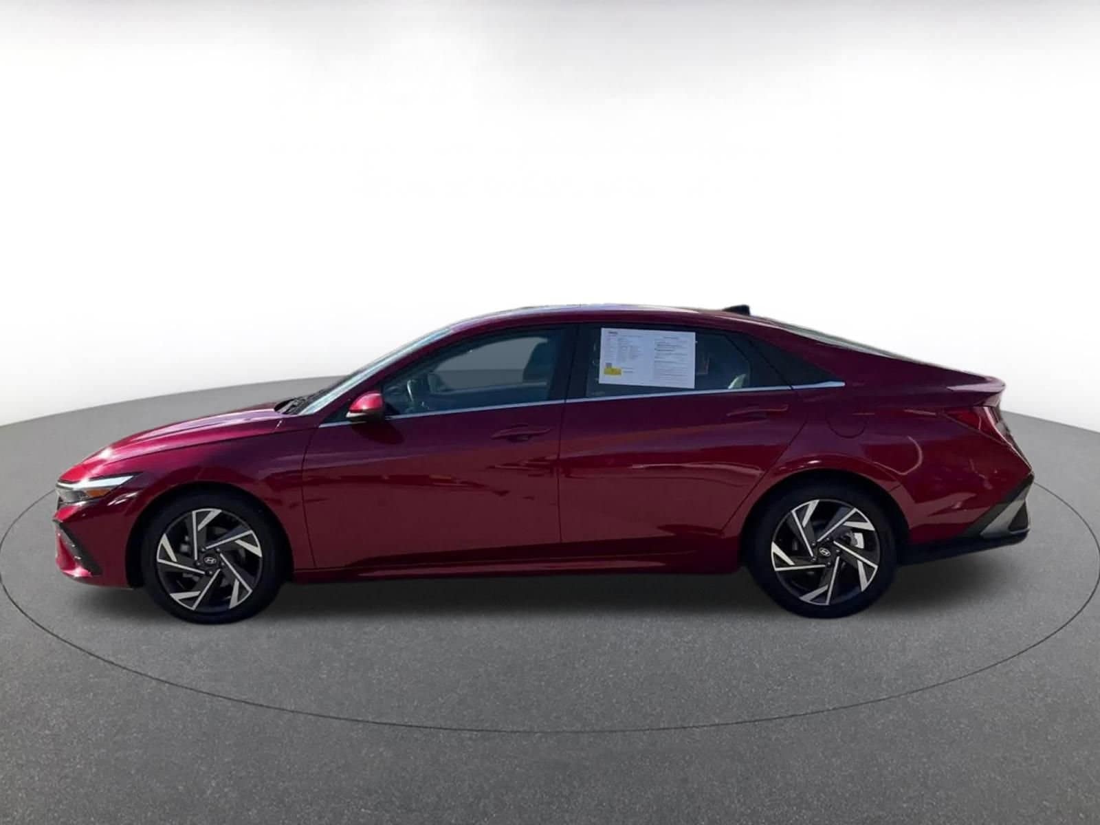 Thumbnail: 2025 Hyundai Elantra - 9