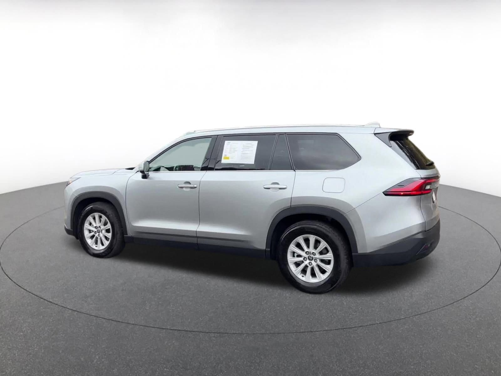 Thumbnail: 2025 Toyota Grand Highlander - 11