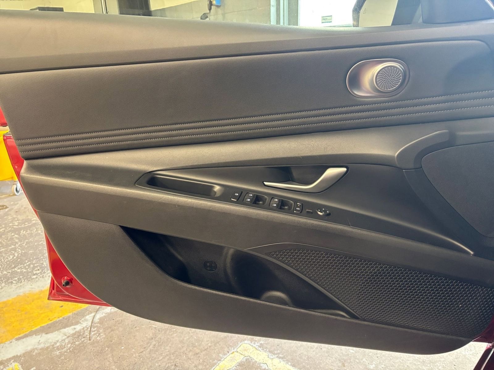 Thumbnail: 2025 Hyundai Elantra - 21