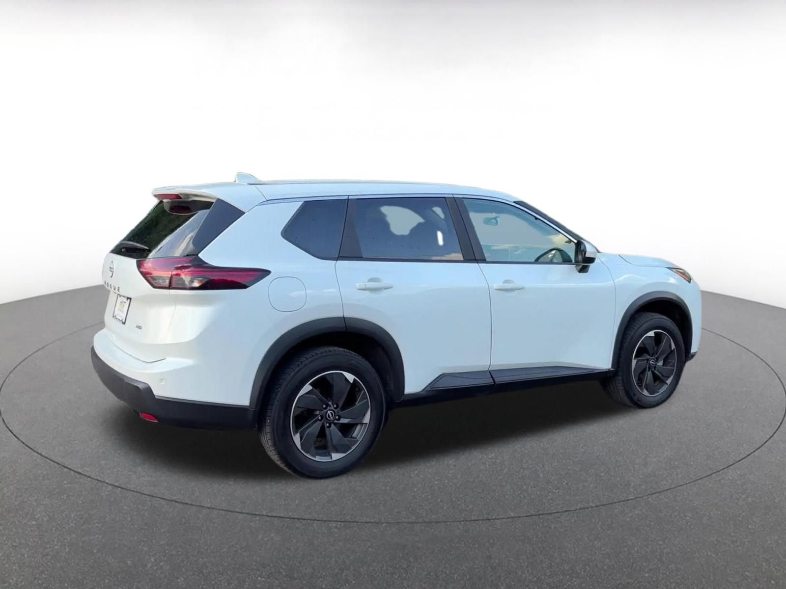 Thumbnail: 2025 Nissan Rogue - 15