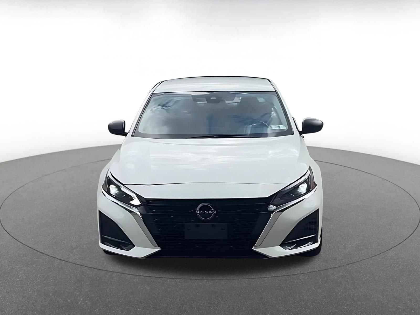 Thumbnail: 2025 Nissan Altima - 4