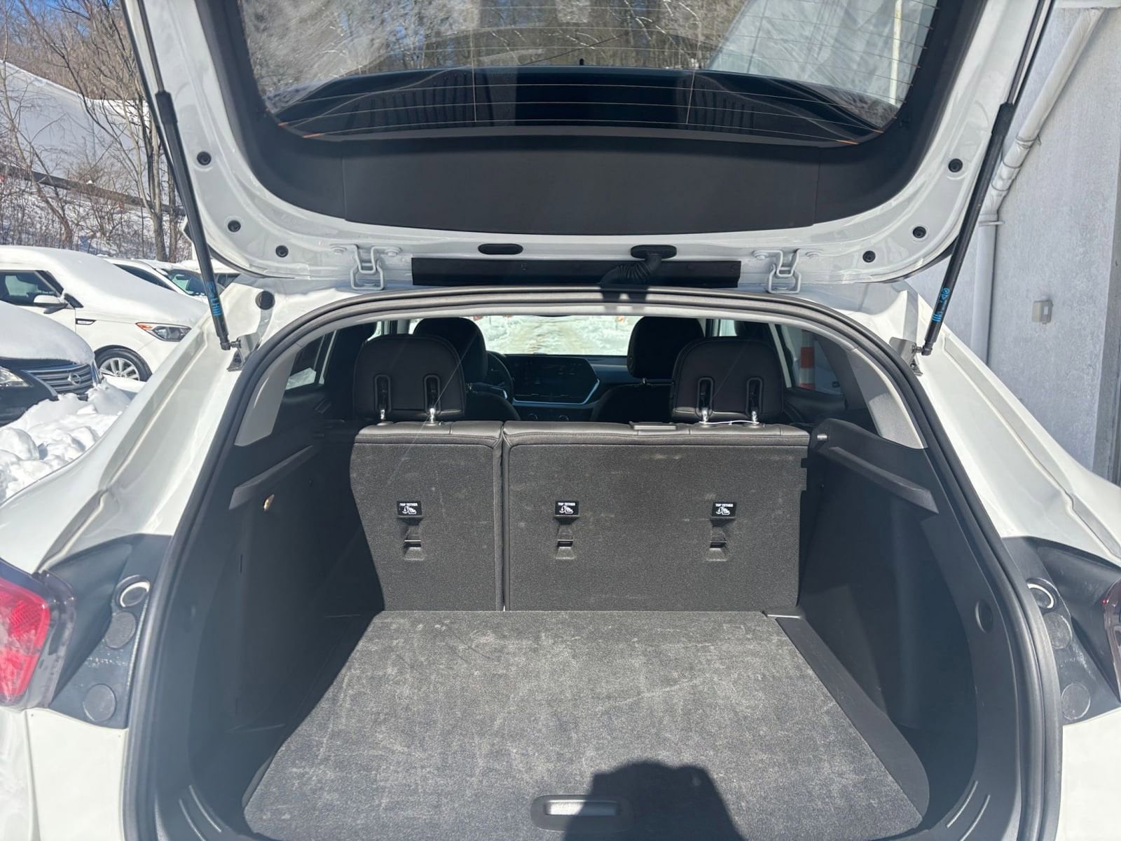 Thumbnail: 2025 Chevrolet Trax - 31