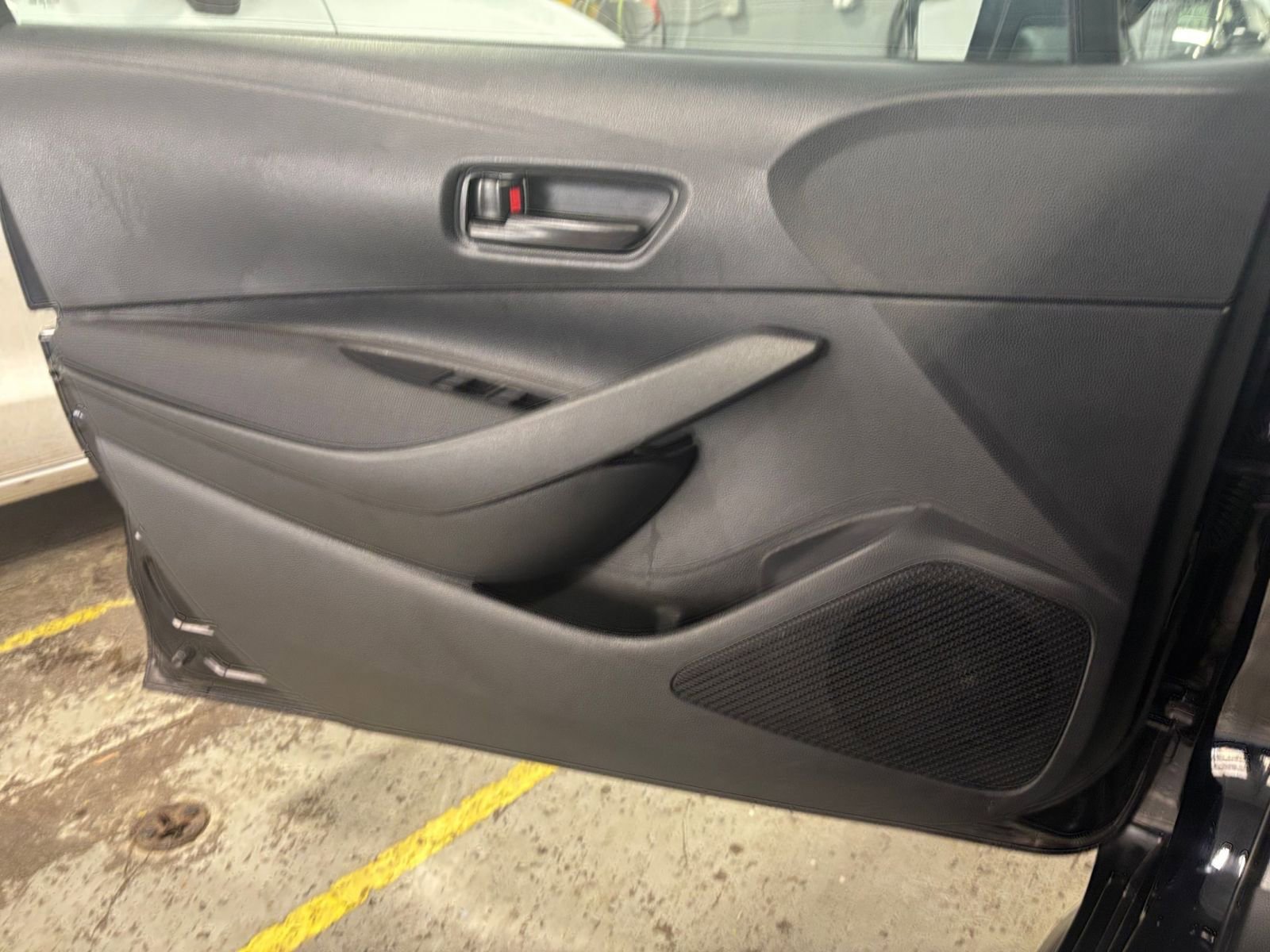 Thumbnail: 2025 Toyota Corolla - 18