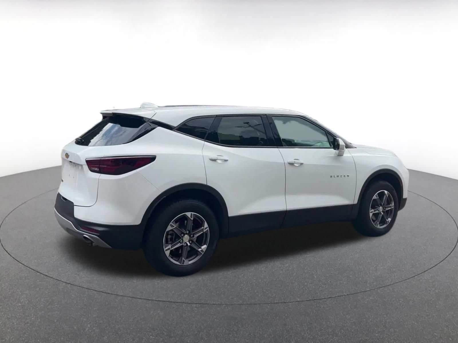 Thumbnail: 2025 Chevrolet Blazer - 14