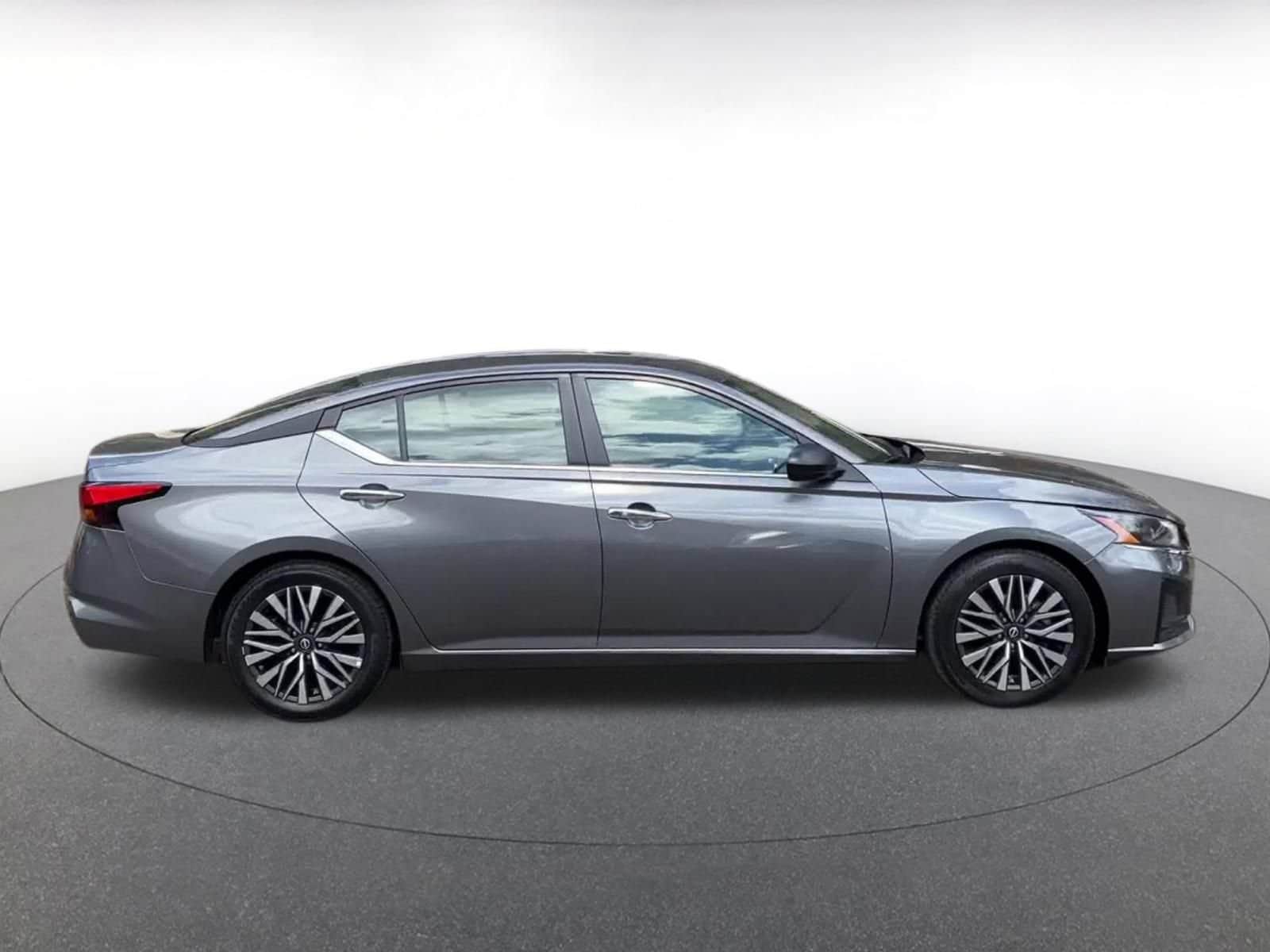 Thumbnail: 2025 Nissan Altima - 13