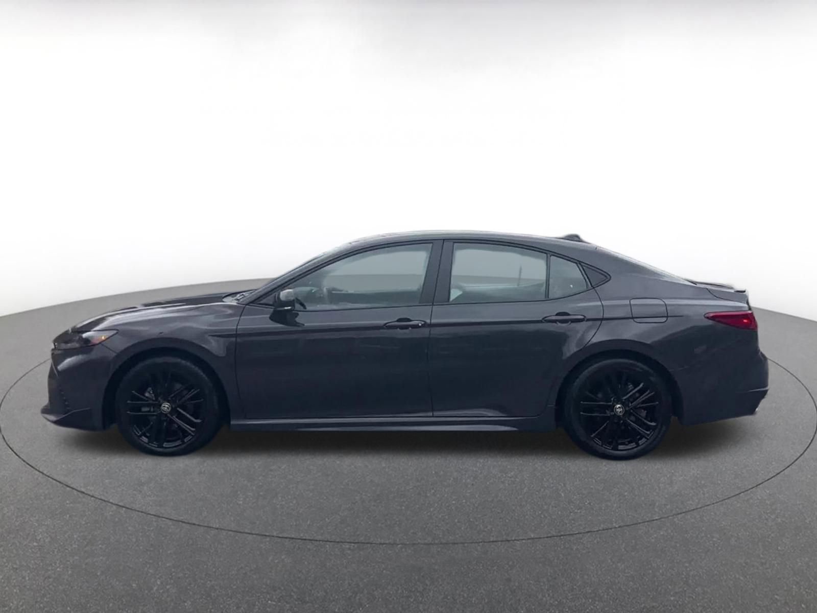 Thumbnail: 2025 Toyota Camry - 9