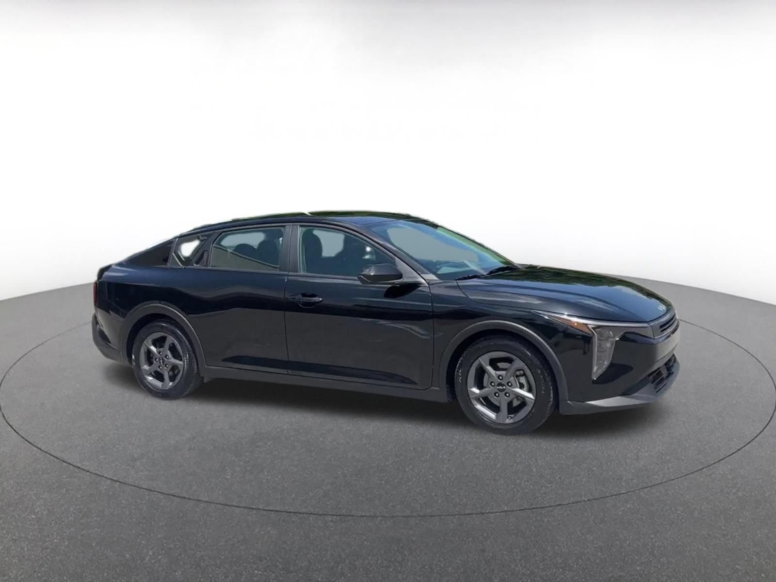 Thumbnail: 2025 Kia K4 - 2