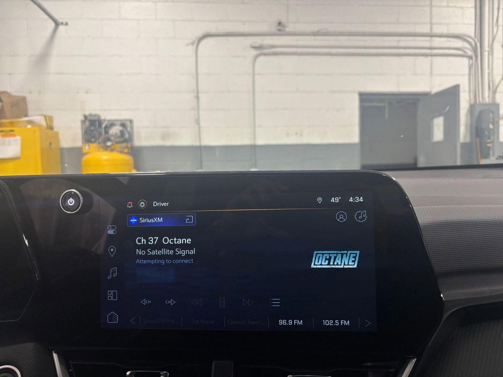 Thumbnail: 2025 Chevrolet Equinox - 21