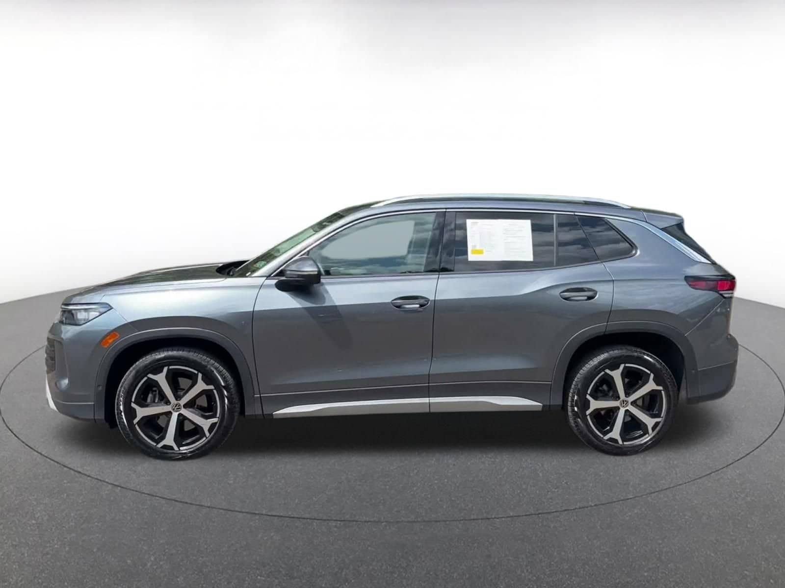 Thumbnail: 2026 Volkswagen Tiguan - 7