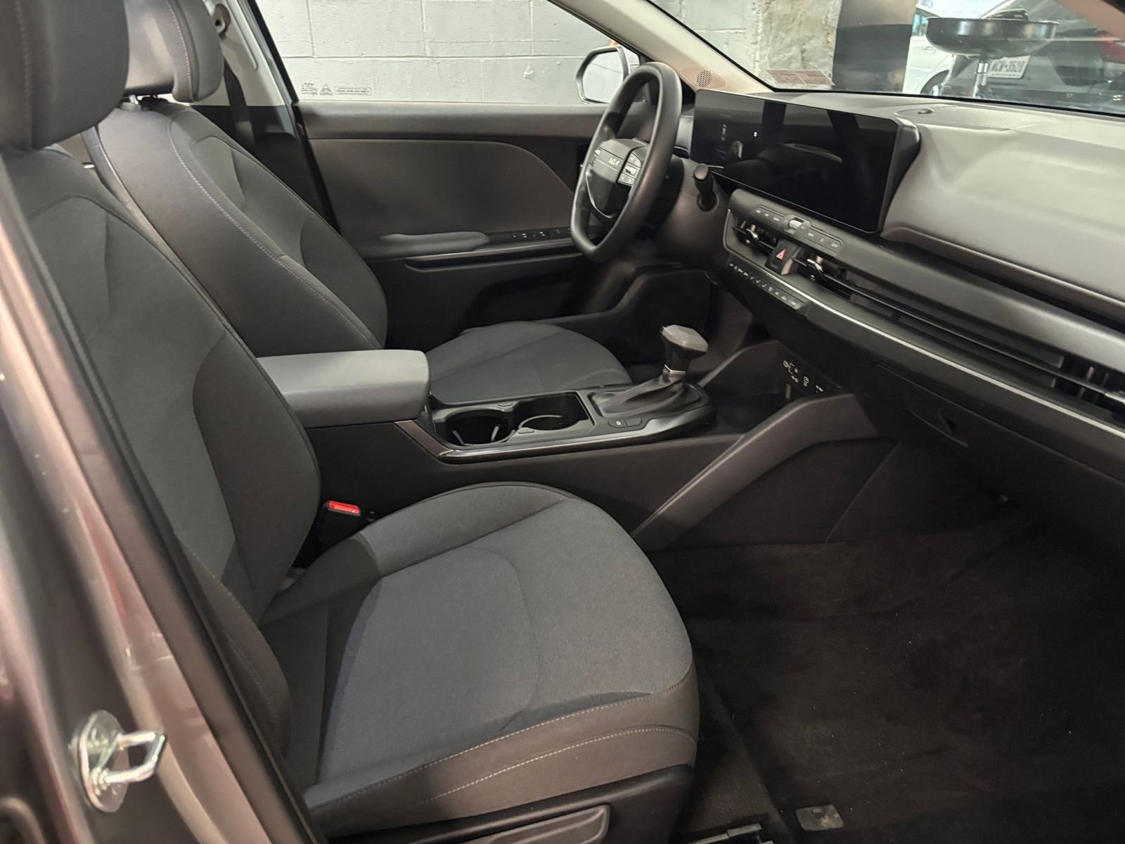 Thumbnail: 2025 Kia K4 - 25