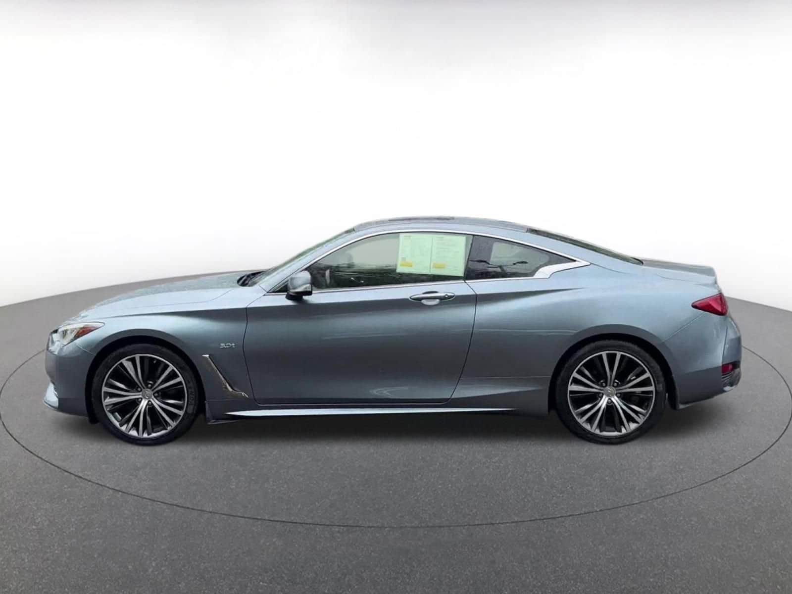 Thumbnail: 2018 INFINITI Q60 - 9