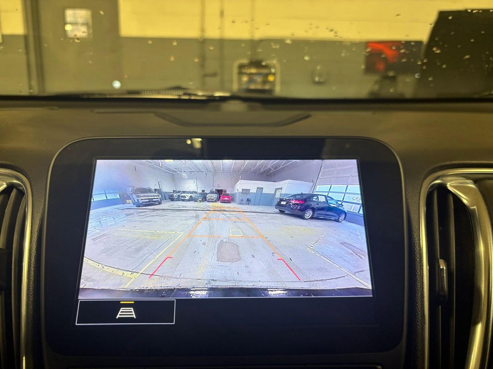 Thumbnail: 2024 Chevrolet Malibu - 17