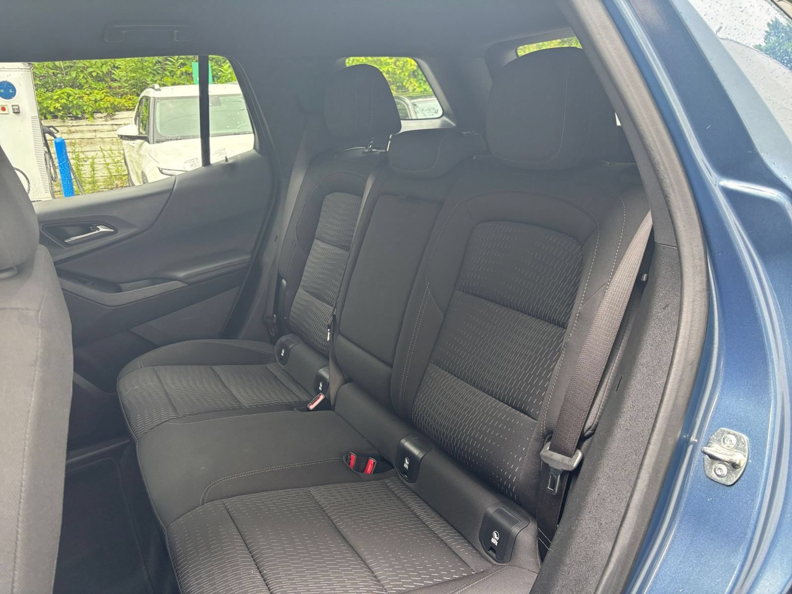 2025 Chevrolet Equinox LT - Photo 36