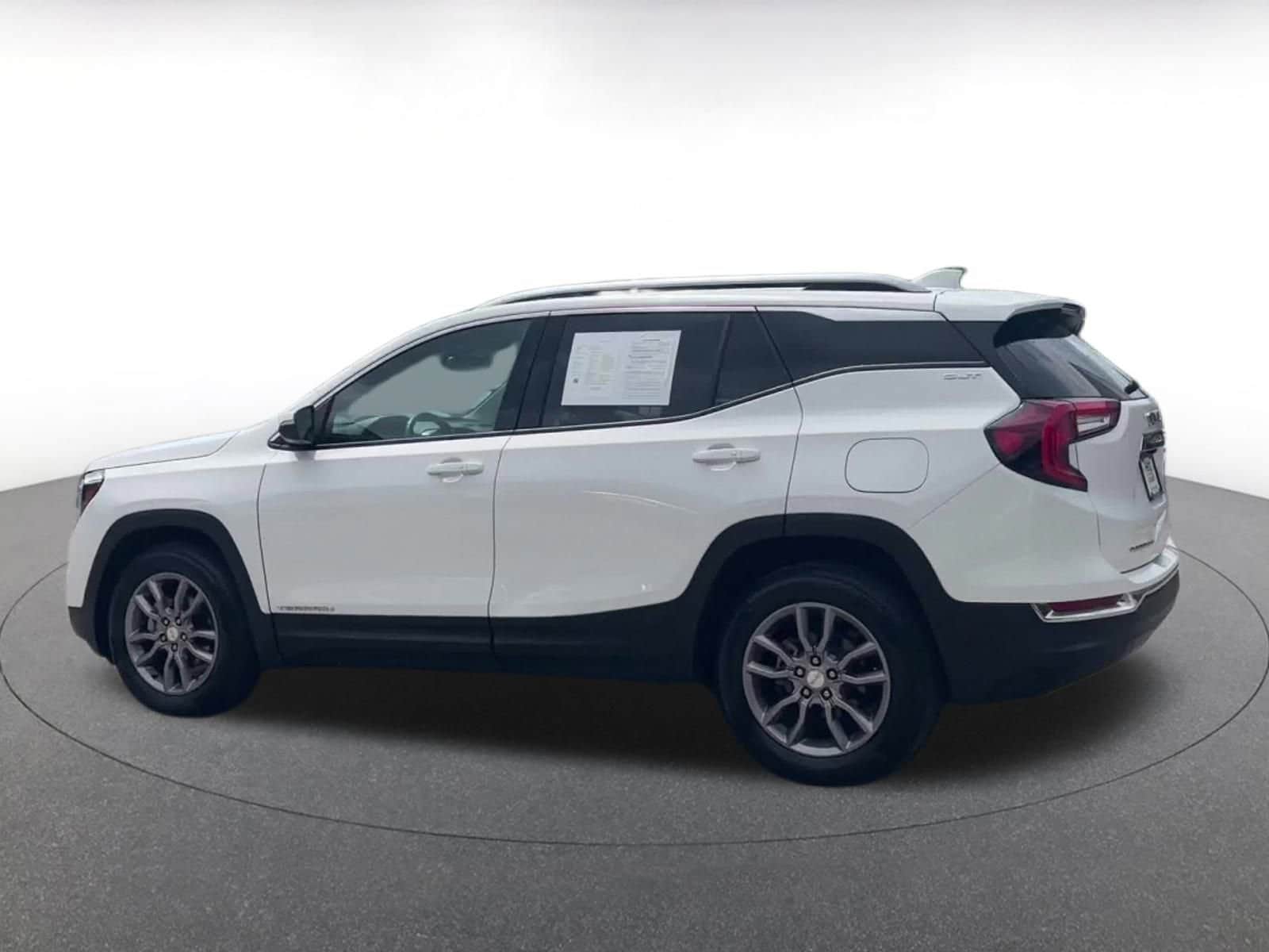 Thumbnail: 2024 GMC Terrain - 10