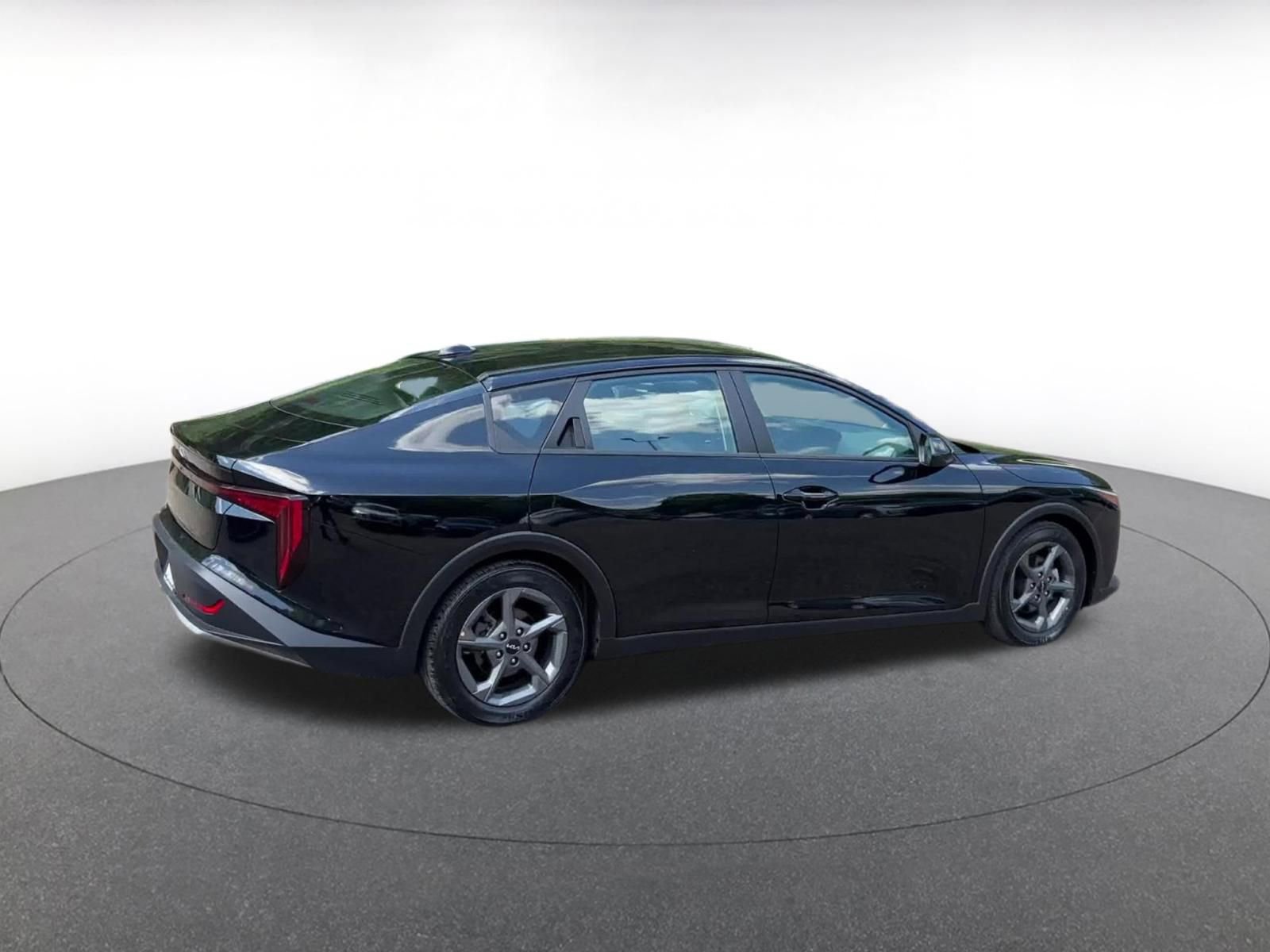 Thumbnail: 2025 Kia K4 - 15