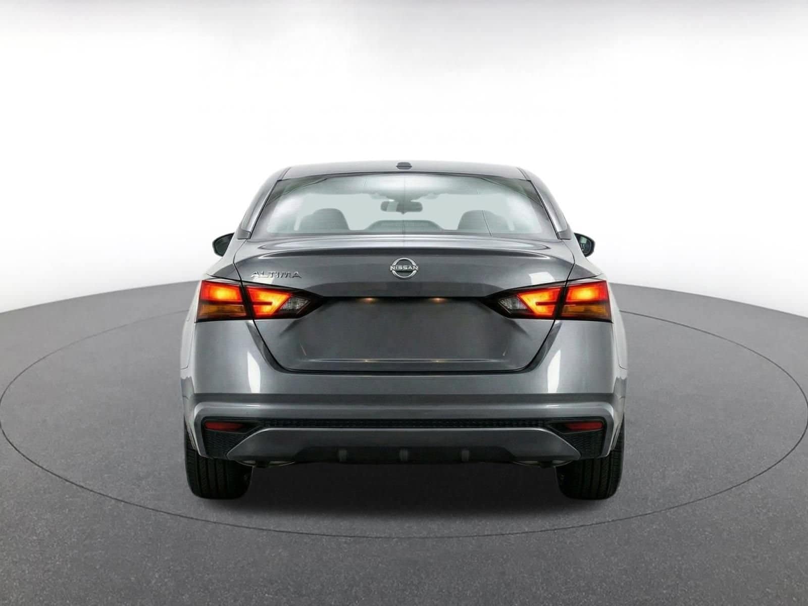 Thumbnail: 2025 Nissan Altima - 8