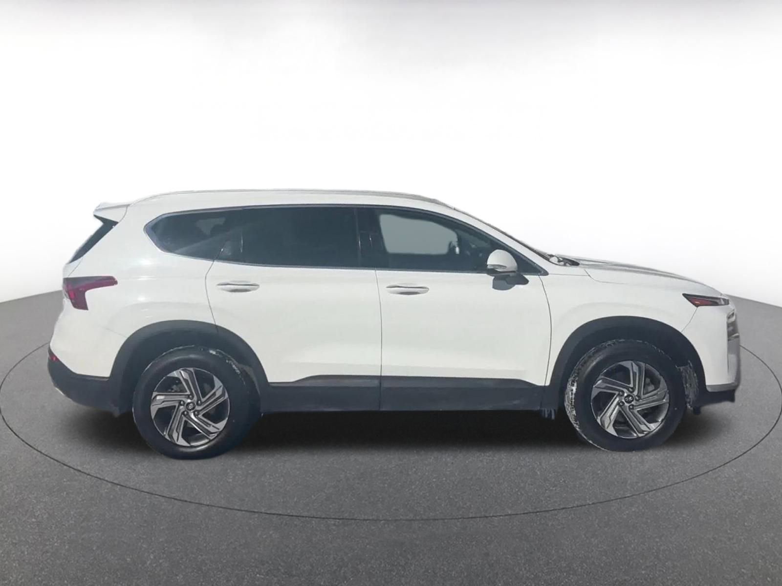 Thumbnail: 2023 Hyundai Santa Fe - 16