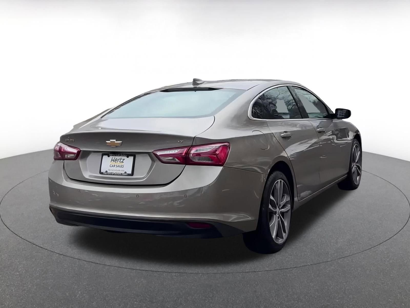 Thumbnail: 2024 Chevrolet Malibu - 14