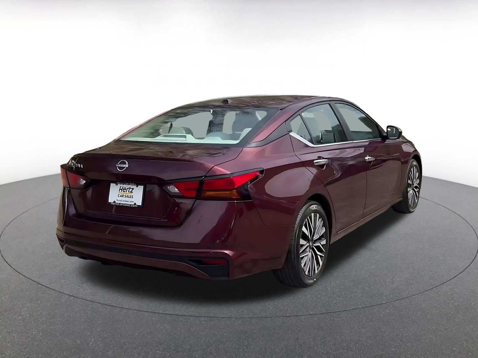 Thumbnail: 2025 Nissan Altima - 14